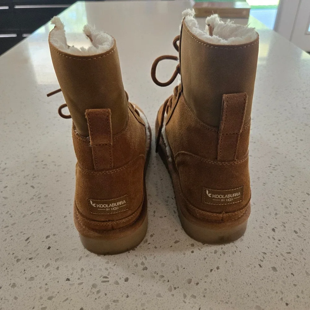 Koolaburra by UGG Boots Womens 9 Victoria Lace Up Suede Winter Boots Chestnut